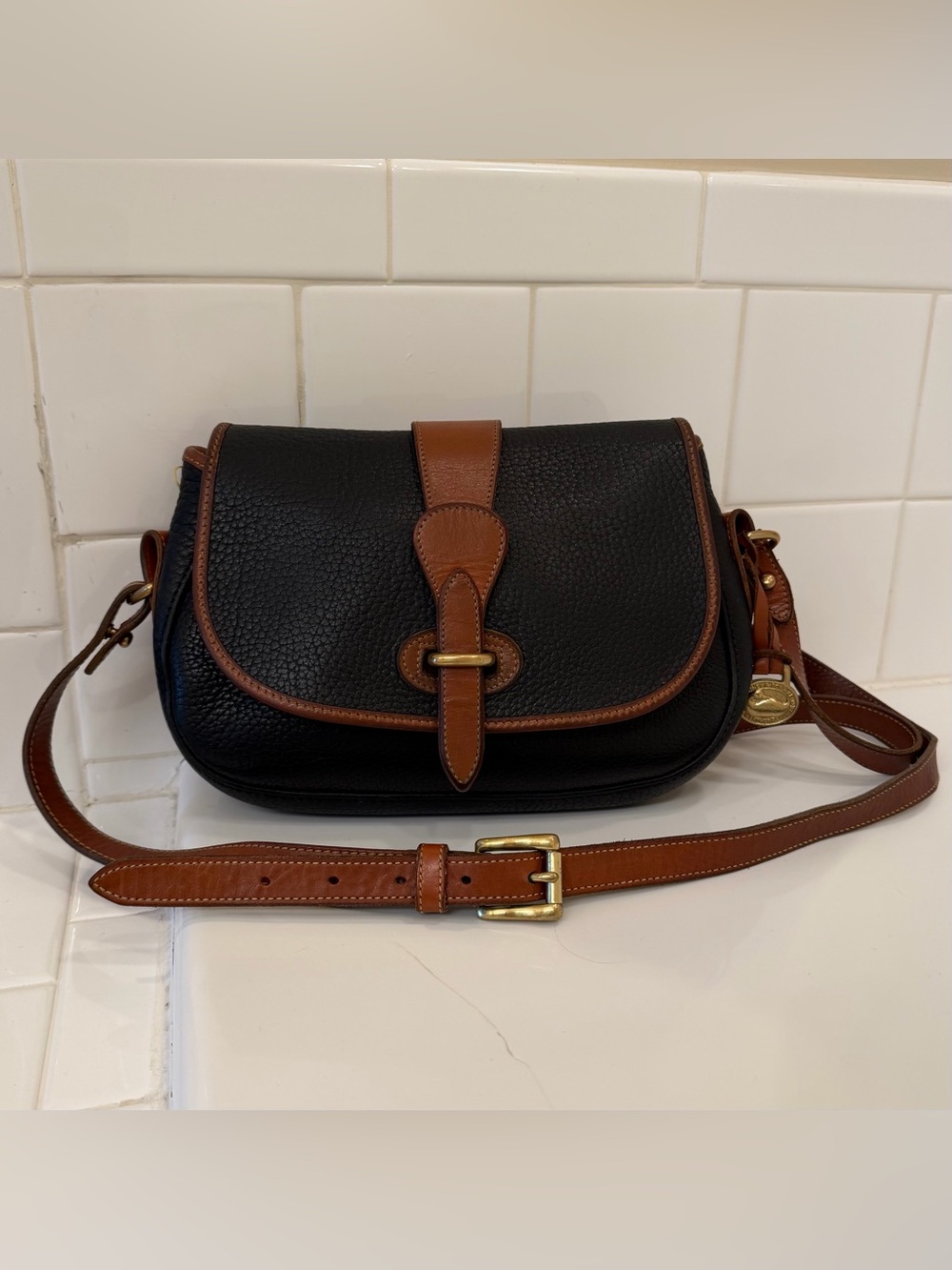 Vintage Dooney and Bourke Black Crossbody